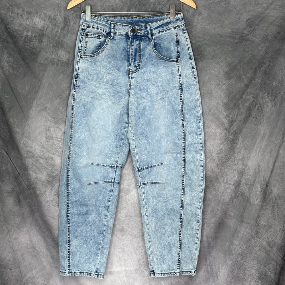 NWOT Jeans Women Small 28 Wide Leg Barrel Leg Light Wash Mid Rise Skater Y2K